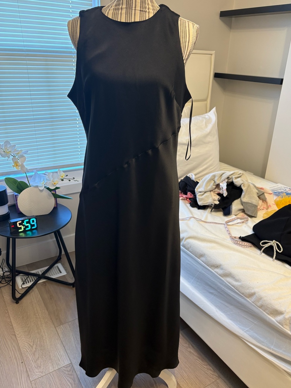 Express sz L womens Classic Black Sleeveless Midi Dress slipdress